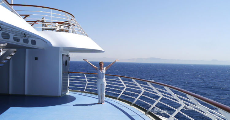 Yoga auf dem Schiff, unterwegs als Gesundheits Expertin mit dem Body & Soul Team der MS Europa